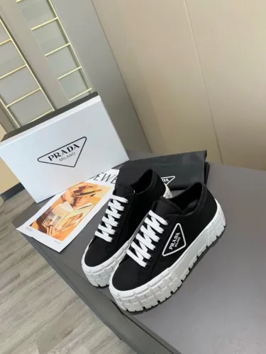 Prada women shoes 1：1 quality-110