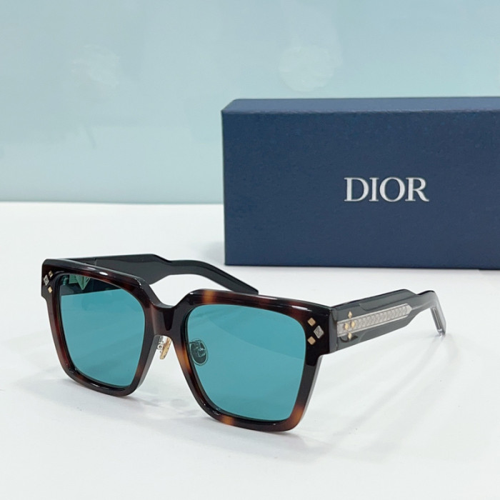 Dior Sunglasses AAAA-2620