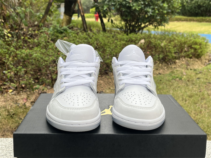 Authentic Air Jordan 1 Low FQ9112-100