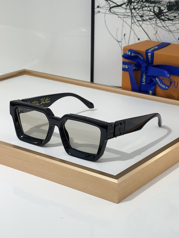 LV Sunglasses AAAA-3979
