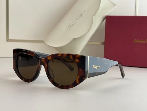 Ferragamo Sunglasses AAAA-458