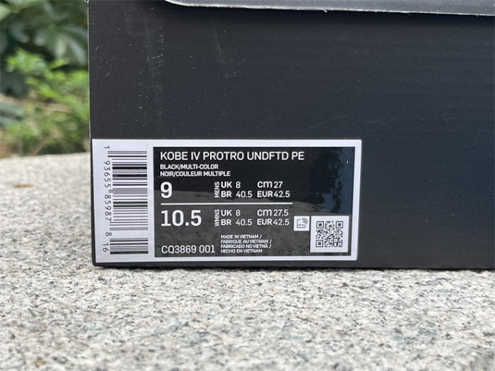 Authentic Undefeated x Kobe IV Protro Black Mamba