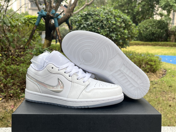 Authentic Air Jordan 1 Low FQ9112-100