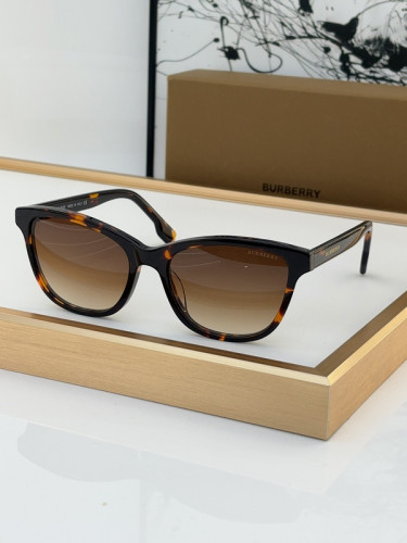 Burberry Sunglasses AAAA-2286