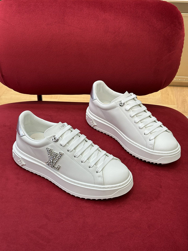 LV Women Shoes 1:1 Quality-907