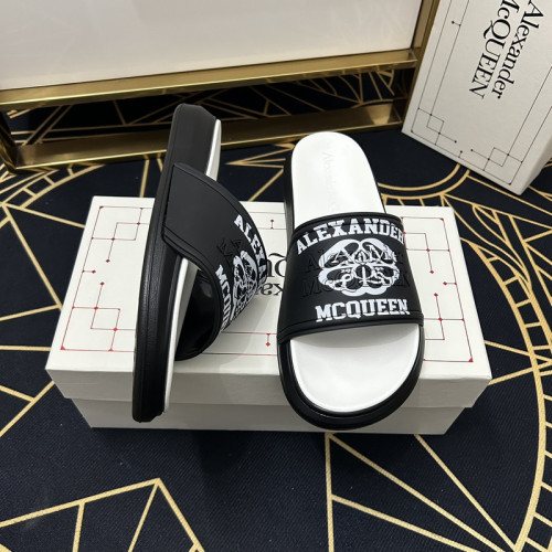 Alexander McQueen women slippers AAA-021