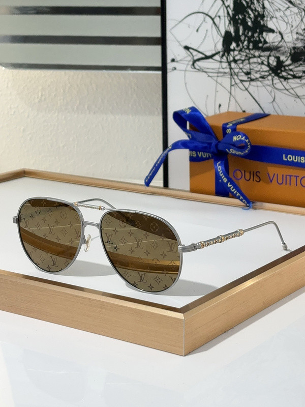 LV Sunglasses AAAA-4213