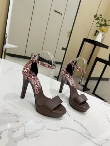 LV High heels-074
