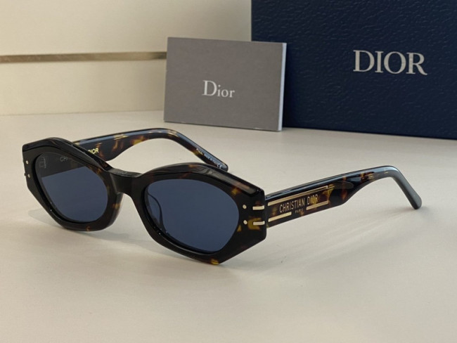 Dior Sunglasses AAAA-1431
