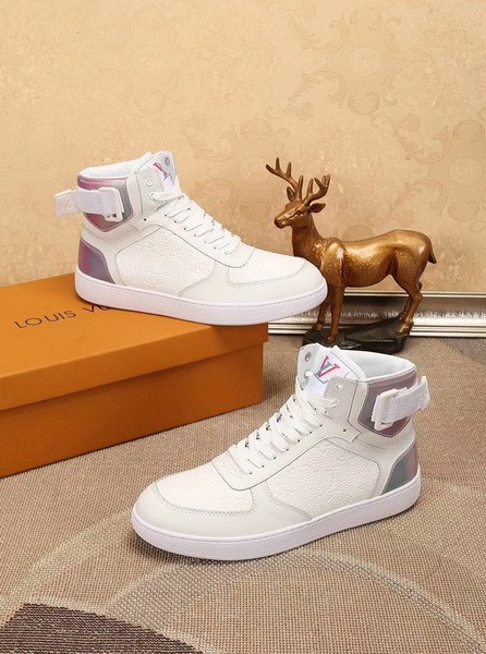LV Women Shoes 1:1 Quality-578