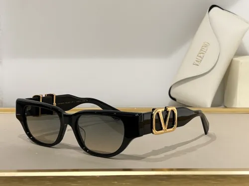 V Sunglasses AAAA-357