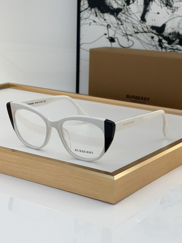 Burberry Sunglasses AAAA-2293