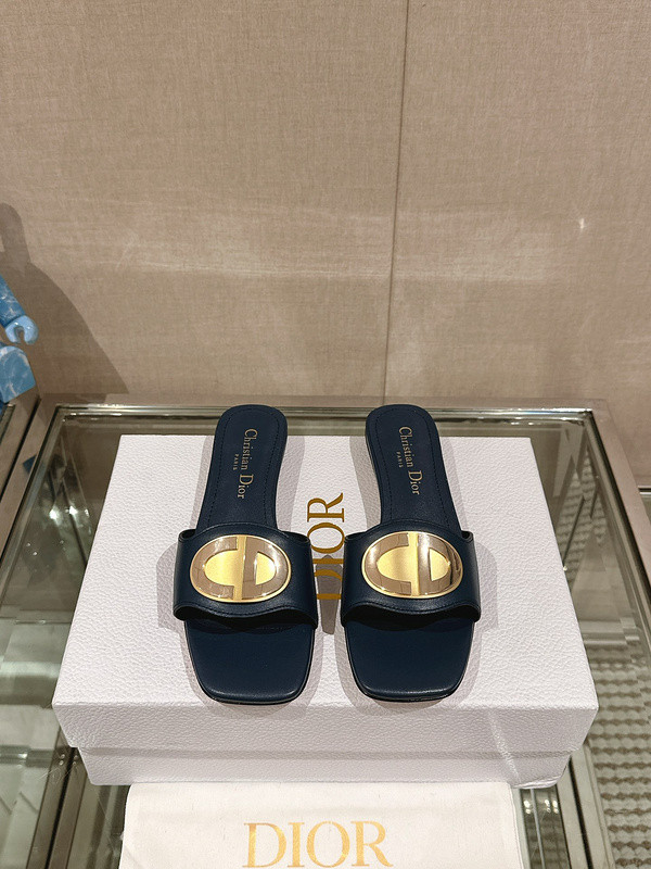 Dior women slippers 1:1 quality-228