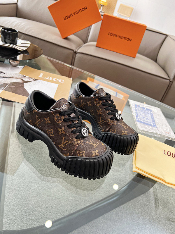 LV Women Shoes 1:1 Quality-935