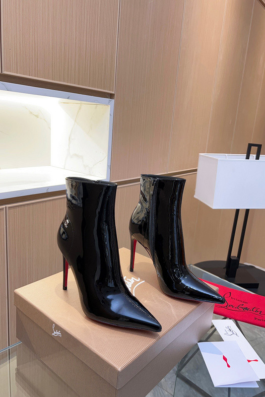 Christian Louboutin high heels 1:1 Quality-439