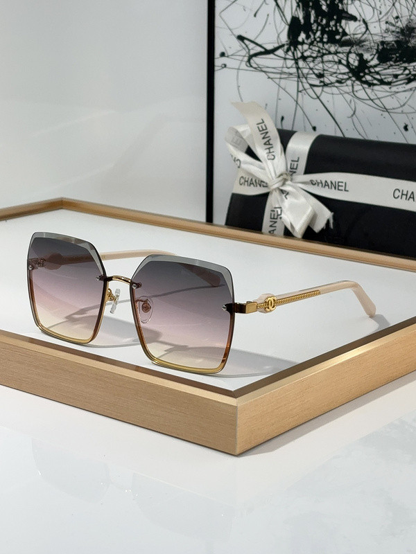 CHNL Sunglasses AAAA-3725