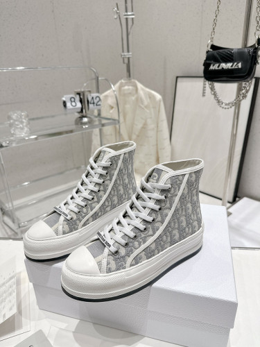 Dior Women Shoes 1：1 quality-490