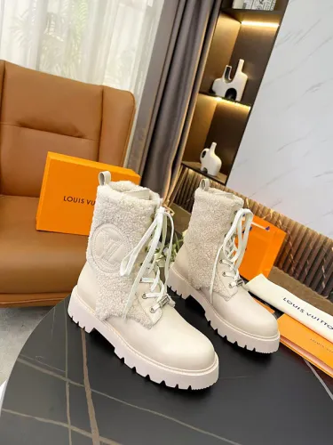 LV Women Shoes 1：1 Quality-850