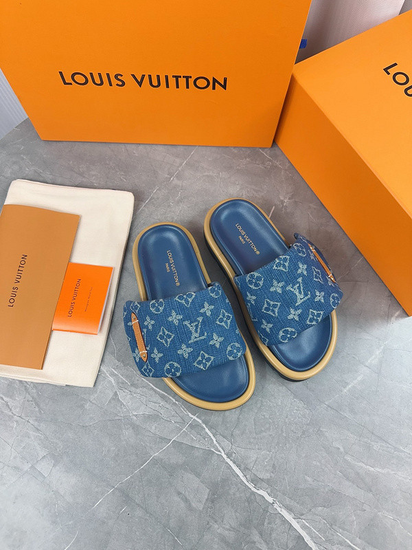 LV Sandals 1：1 Quality-687