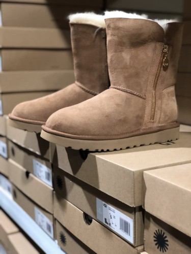 UG Boots Women-228