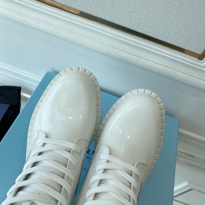 Prada women shoes 1：1 quality-373