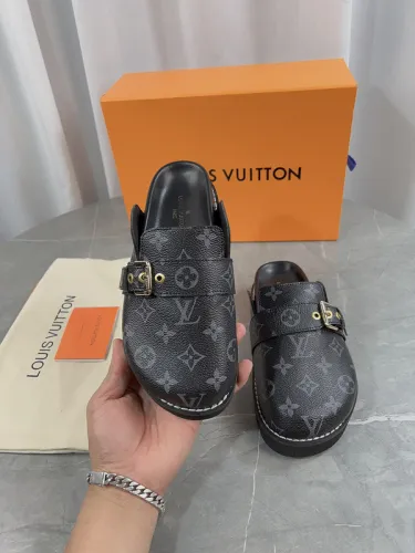 LV Women Shoes 1：1 Quality-906