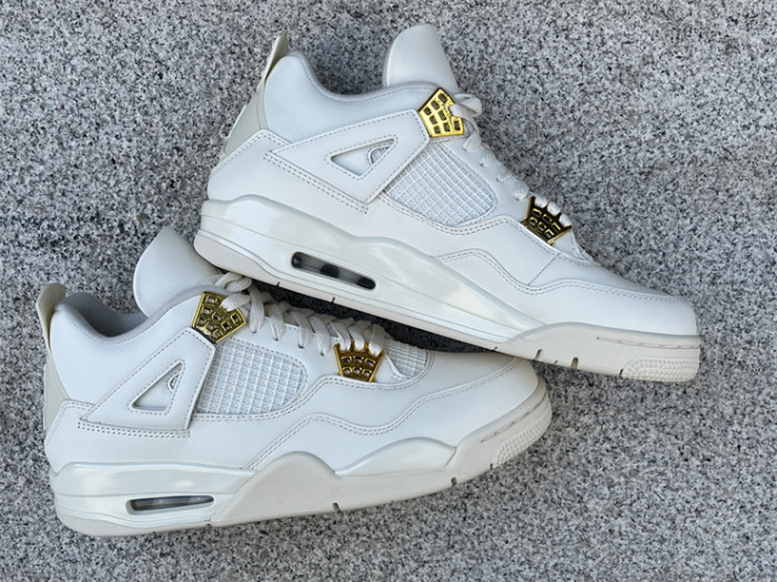 Air Jordan 4 Retro 'Metallic Gold'