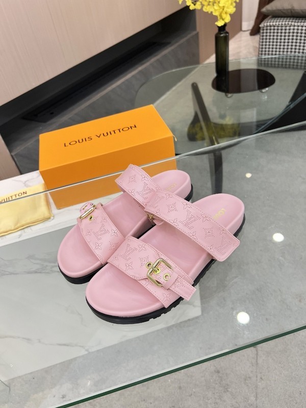 LV women Sandals 1:1 Quality-718