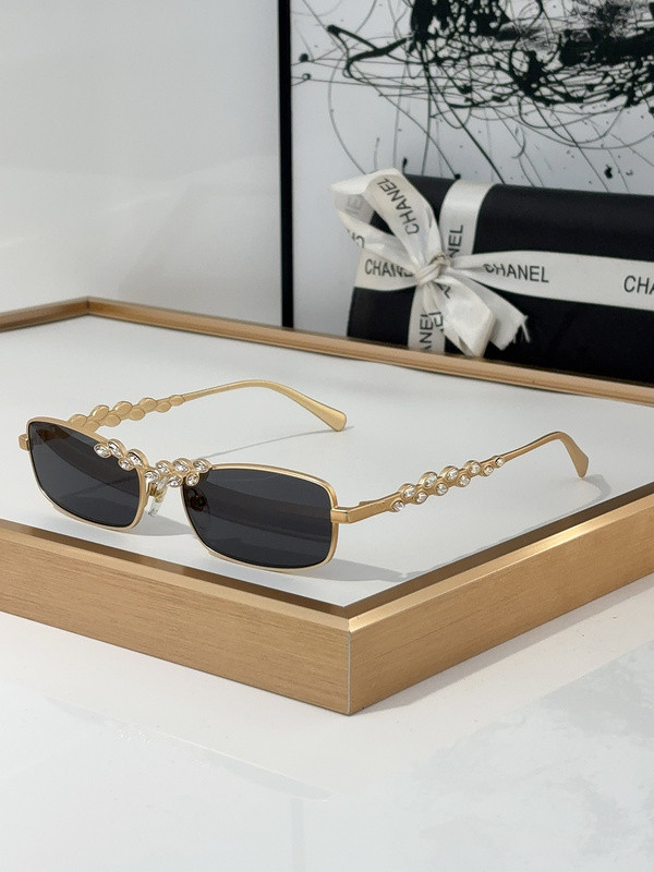 CHNL Sunglasses AAAA-3739
