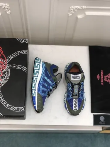 Versace women Shoes 1：1 Quality-050