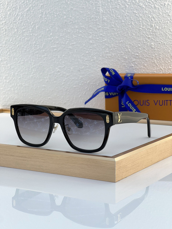 LV Sunglasses AAAA-4215
