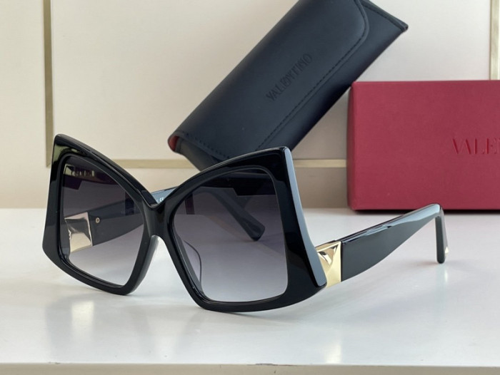 V Sunglasses AAAA-403