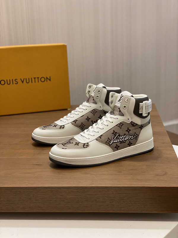 LV Men shoes 1:1 quality-4749