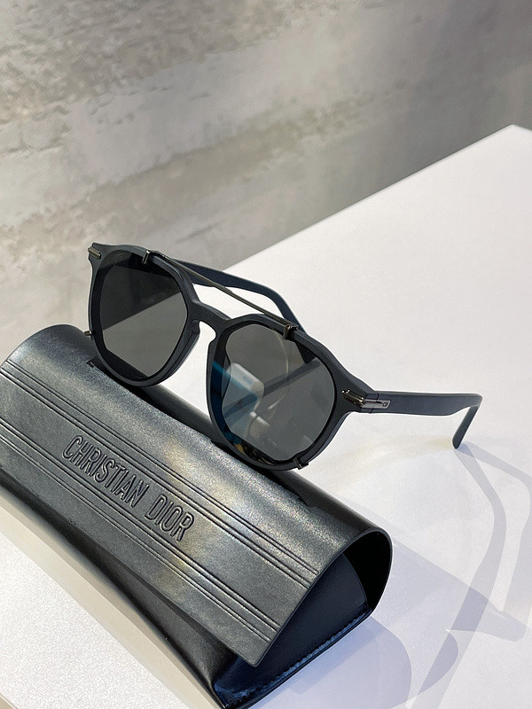 Dior Sunglasses AAAA-1144