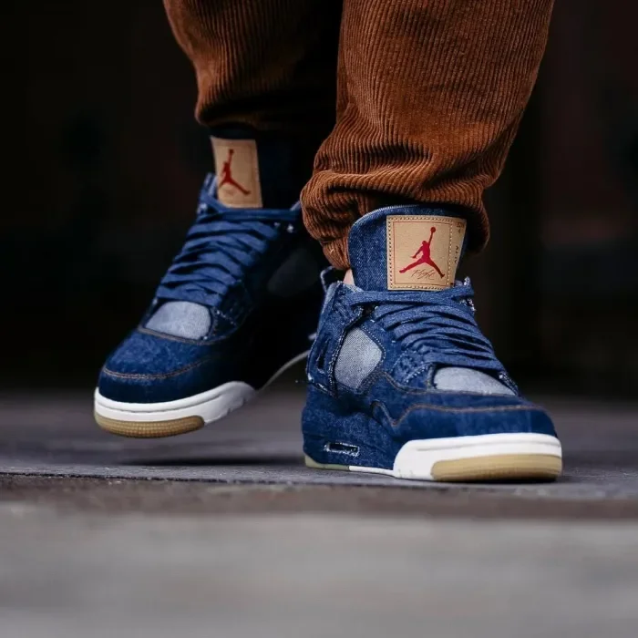 Levis x Air Jordan 4 Retro Navy