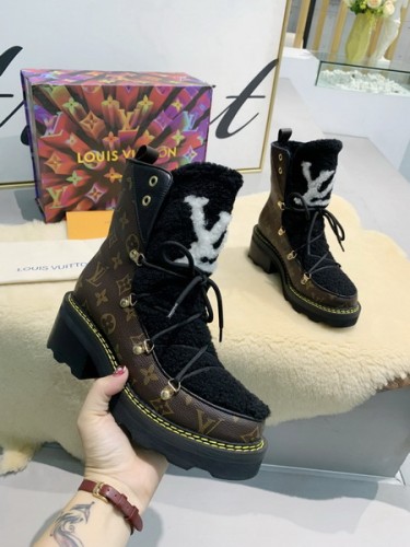 LV Women Shoes 1：1 Quality-710
