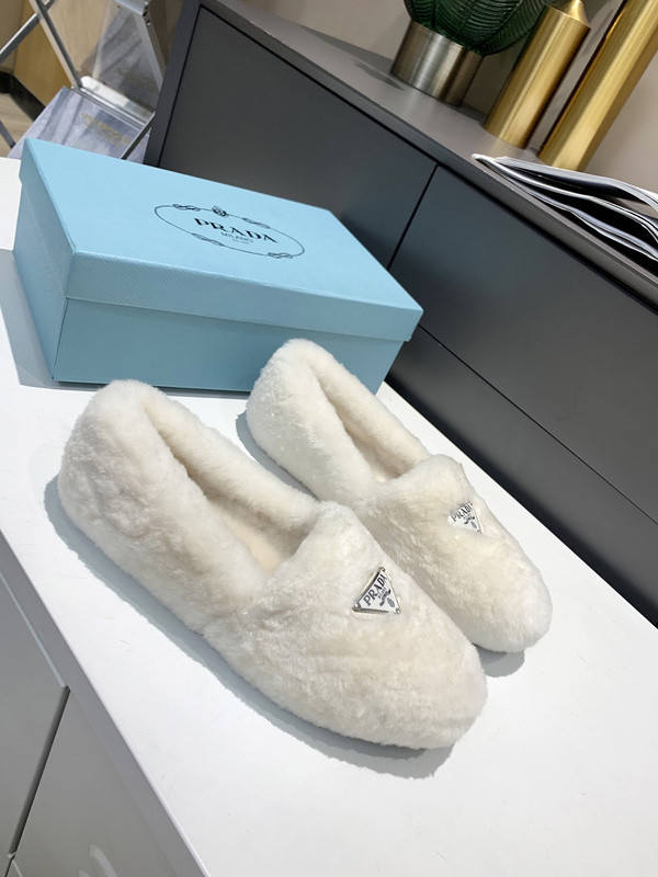 Prada women shoes 1：1 quality-390