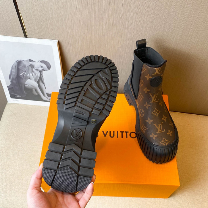 LV Women Shoes 1：1 Quality-862
