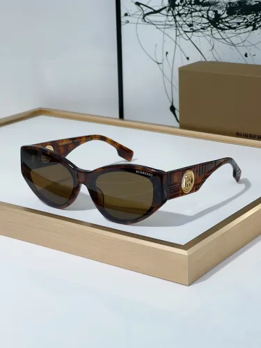 Burberry Sunglasses AAAA-2413
