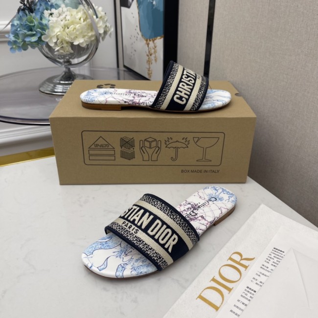 Dior women slippers 1:1 quality-153