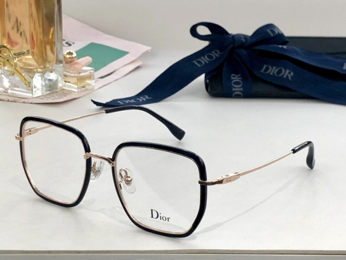 Dior Sunglasses AAAA-1202