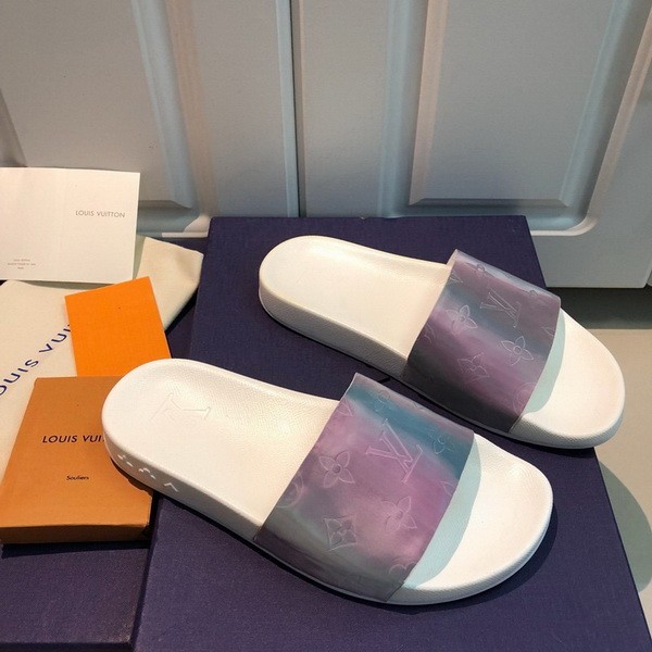 LV Sandals 1;1 Quality-095