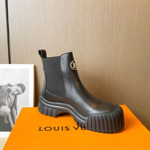 LV Women Shoes 1：1 Quality-858