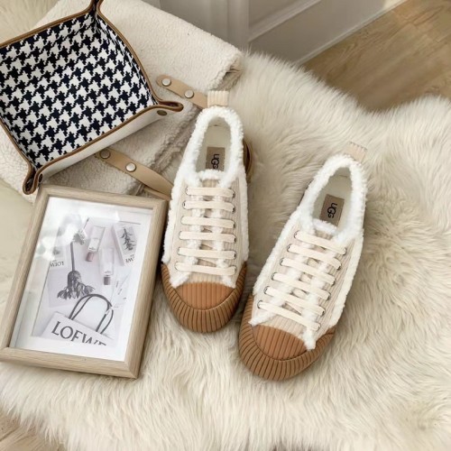 UG Boots Women-256