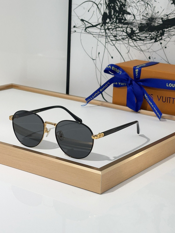 LV Sunglasses AAAA-4049