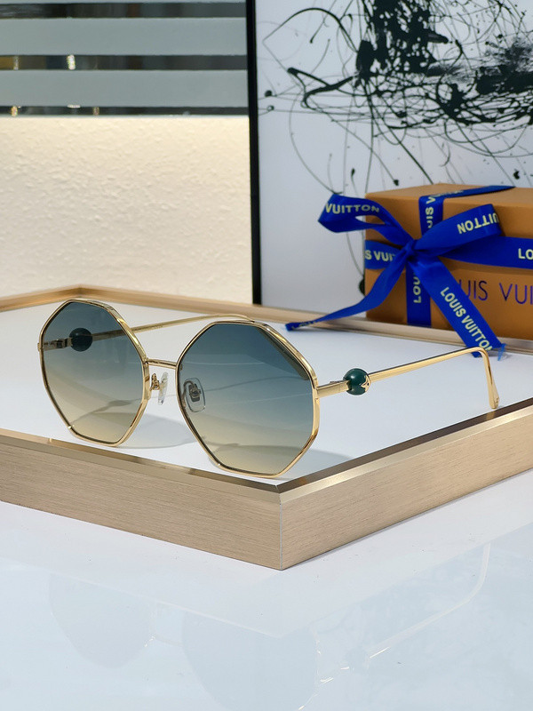 LV Sunglasses AAAA-4068