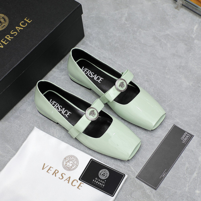 Versace women Shoes 1:1 Quality-096
