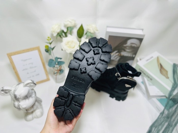 Prada women shoes 1：1 quality-397