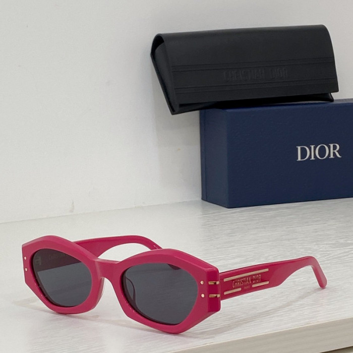 Dior Sunglasses AAAA-1421
