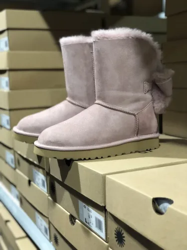UG Boots Women-109